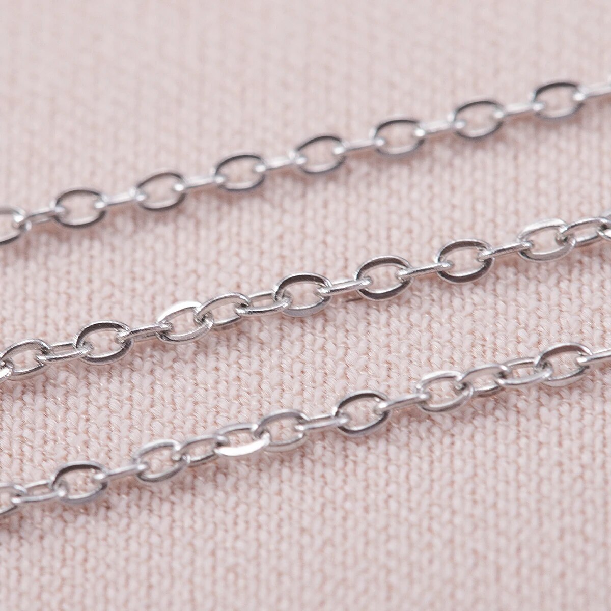 Cadenas finas en forma de O de - Body Jewelry For You reseña y precio